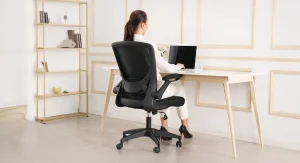 ideal calisma masasi ve koltugu nasil olmali ana gorsel